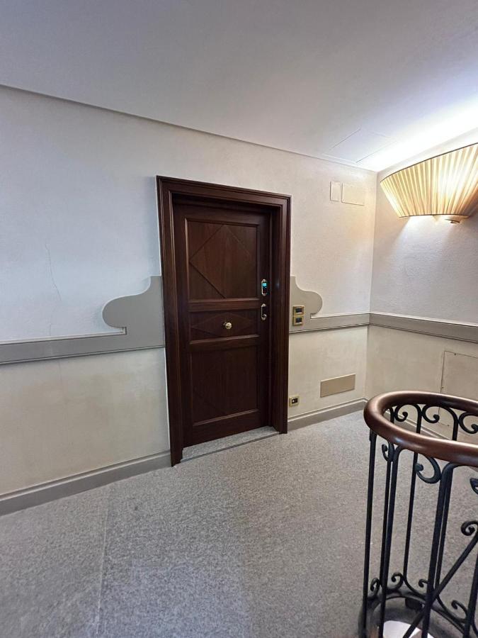 Splendido Appartamento In Piazza San Carlo Turin Exterior photo